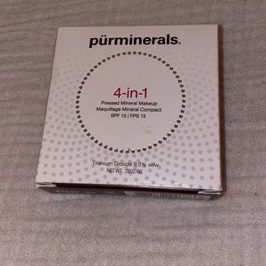 PURMINERALS 4-in-1 Pressed Mineral Makeup in "Golden Medium"